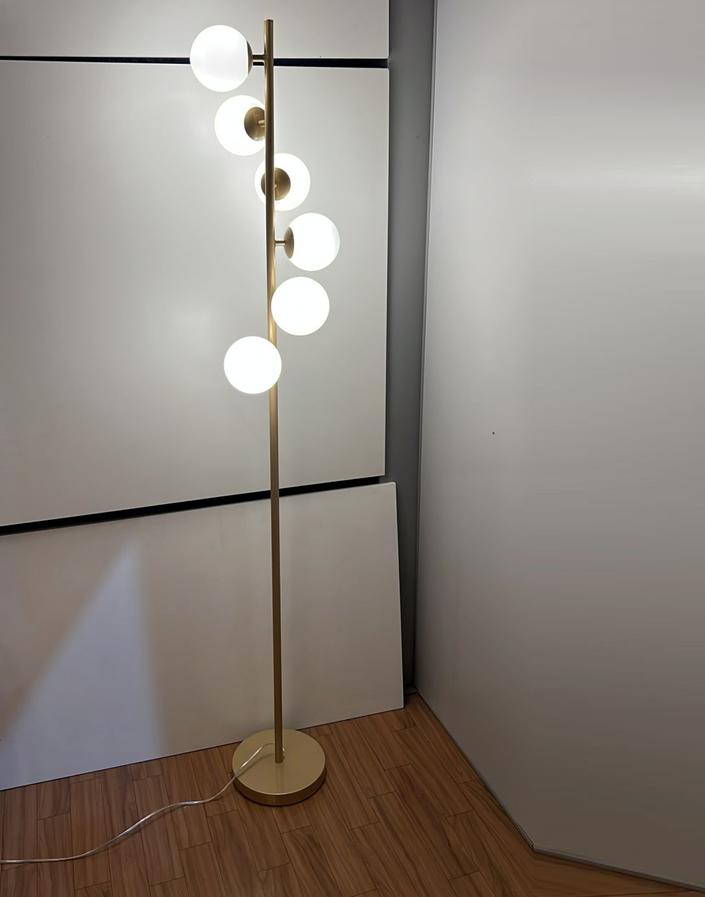 Luminária Chão Buriti 6 Globos Charmosa All Lux