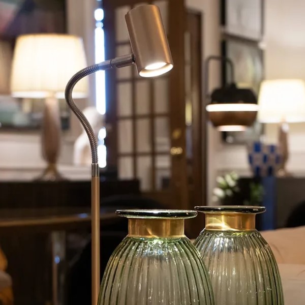 Luminaria de Mesa Daca Flexivel GU10 50cm 07317 Acend